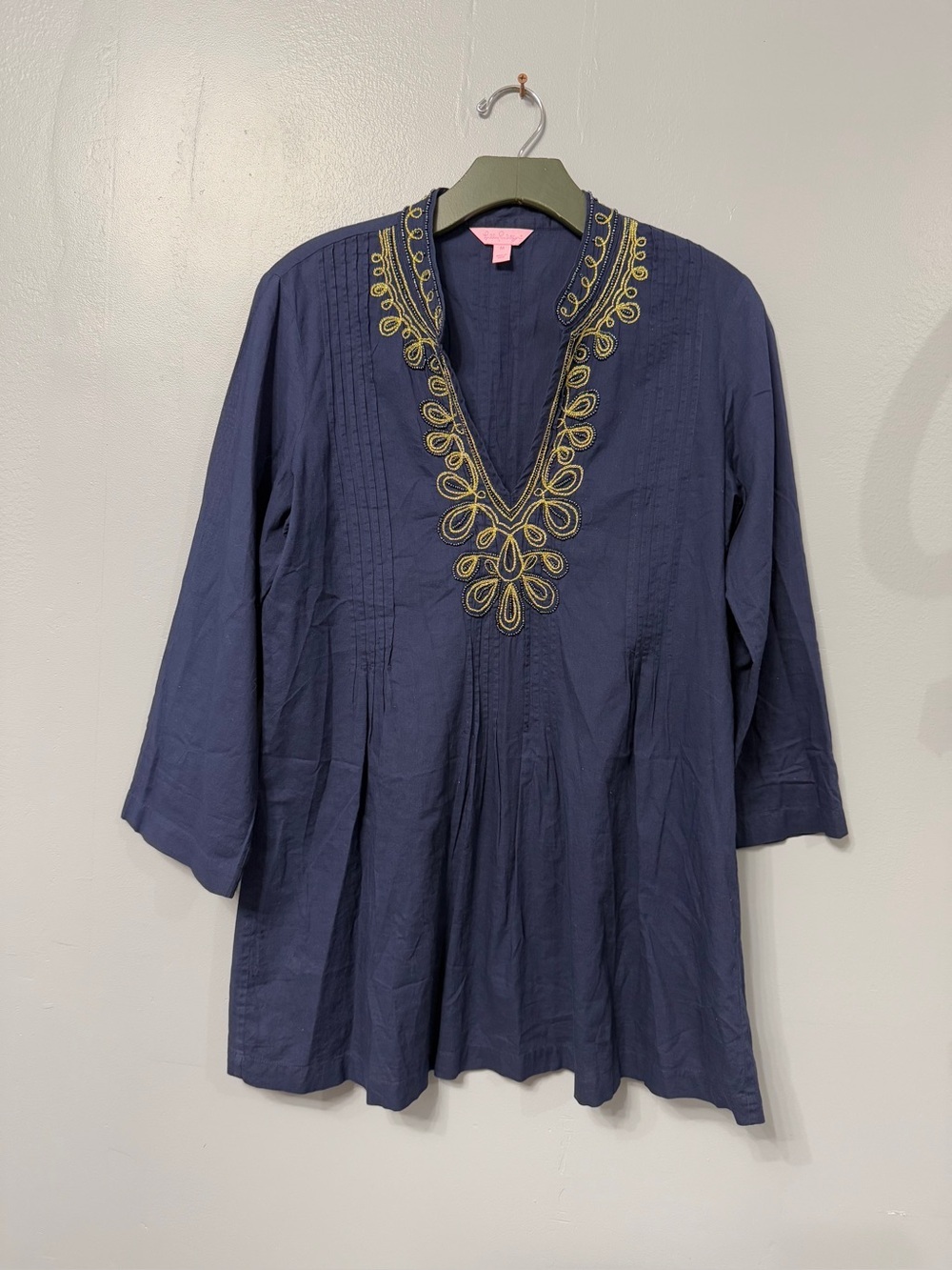 #17)  NWOT  Lilly Pulitzer Navy Cotton Tunic with Gold Embroidered V-Neck